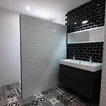 펜션 Pavillon Individuel Plain-pied Avec Terrasse Et Parking *