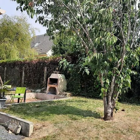Pavillon Individuel Plain-pied Avec Terrasse Et Parking Saint-Vigor-le-Grand