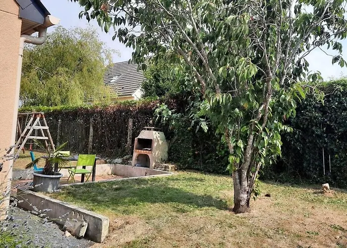 Pavillon Individuel Plain-pied Avec Terrasse Et Parking Saint-Vigor-le-Grand